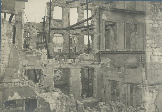 "Reims. Ruines du mont de Piété", 24 aout 1915 