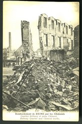 Carte postale "Bombardement de Reims par les Allemands. Quartier Bétheny et usine Clément", sans date