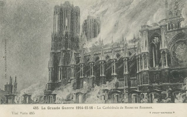 Carte postale, « La guerre 1914-1915. Reims. Destruction de la cathédrale (ambulance occupée par les blessées allemands) » 