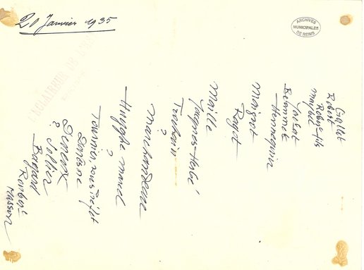 Portrait de groupe des architectes (identifiés au verso) ayant participé à la reconstruction de Reims, 20 janvier 1935 