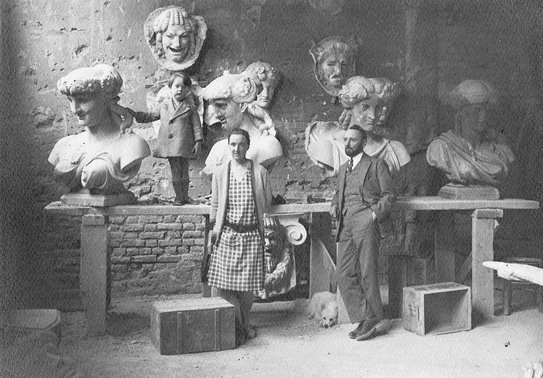 Marcelle Sollier et son frère Louis Sollier, architecte du grand théâtre lors de sa reconstruction, 7 octobre 1929