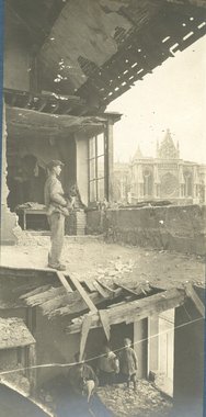 « Reims. Ruines rue d’Anjou », 25 août 1915 