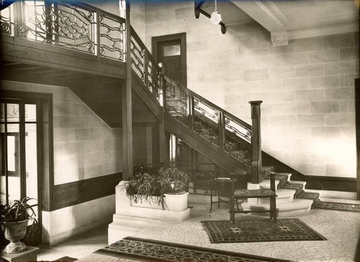 Vues intérieures de l’hôtel particulier du 18 rue Jeanne d’Arc, Edmond Herbé et Maurice Deffaux, 1926 