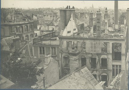 "Reims. Vue panoramique des ruines", 24 aout 1915 