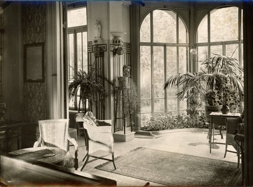Vues intérieures de l’hôtel particulier du 18 rue Jeanne d’Arc, Edmond Herbé et Maurice Deffaux, 1926 