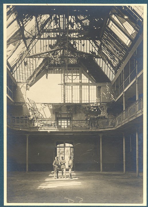 Reims. Le collège des sports" inauguré en 1913 au parc Pommery, Aout 1916