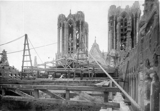 Charpente provisoire, 1919 