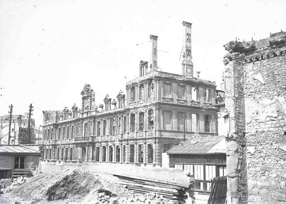 Hôtel de Ville en ruine, 17 décembre 1923 